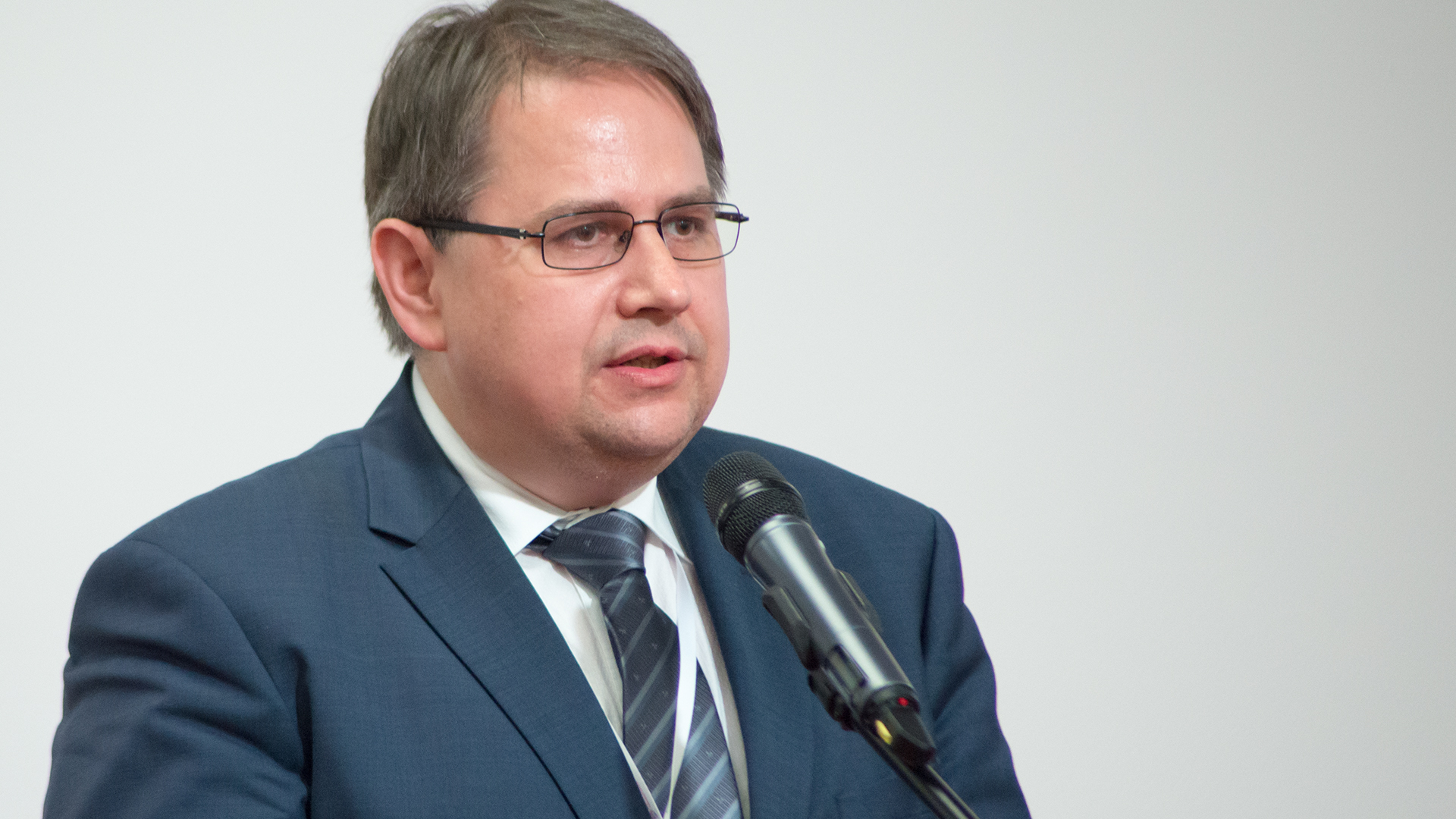 Cytometria przepływowa nowej generacji we wczesnej diagnostyce białaczki opornej na leczenie i wznowy białaczek u dzieci