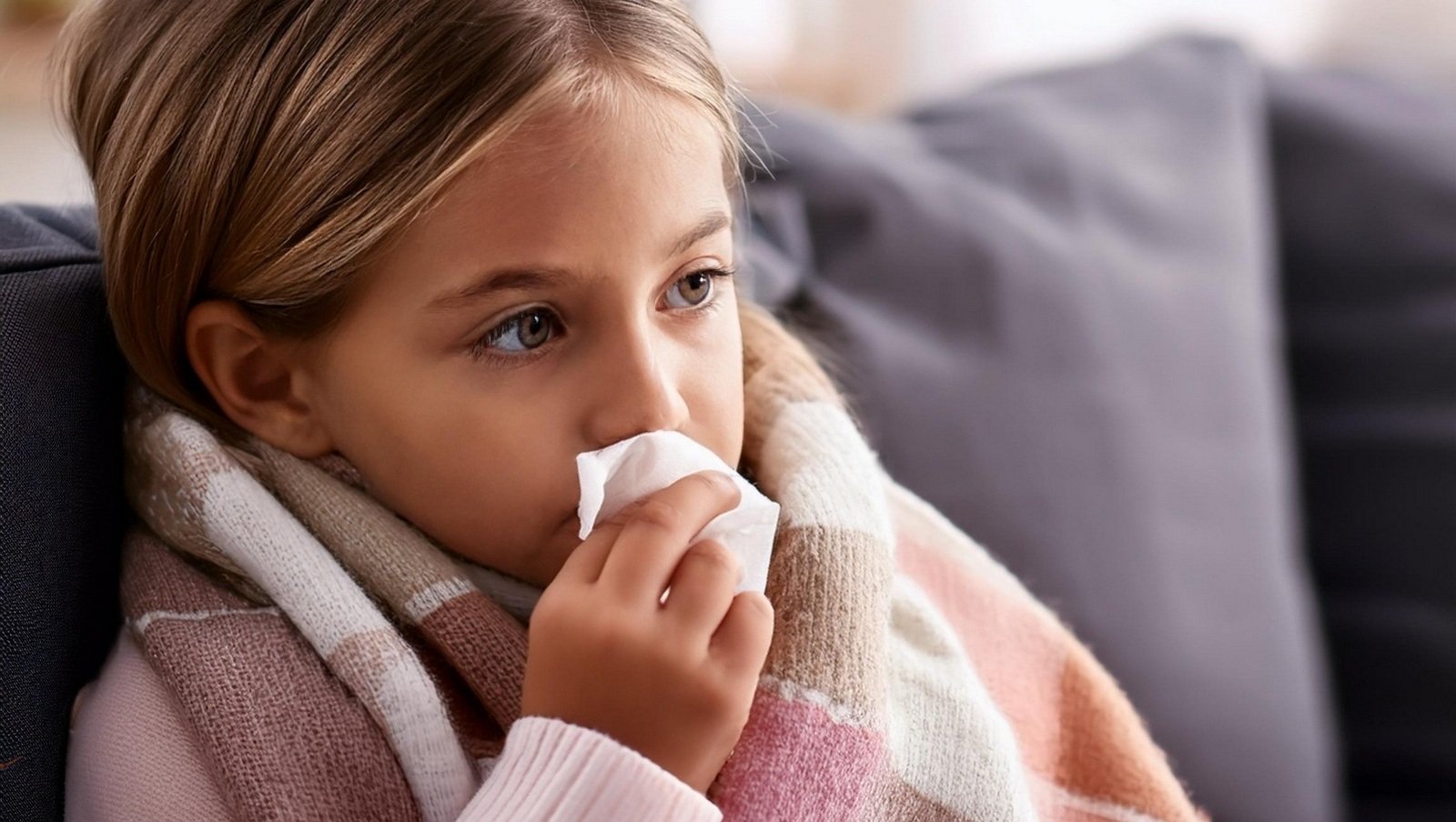 Katar i zatkany nos: bezpieczne udrażnianie u niemowląt, dzieci i dorosłych