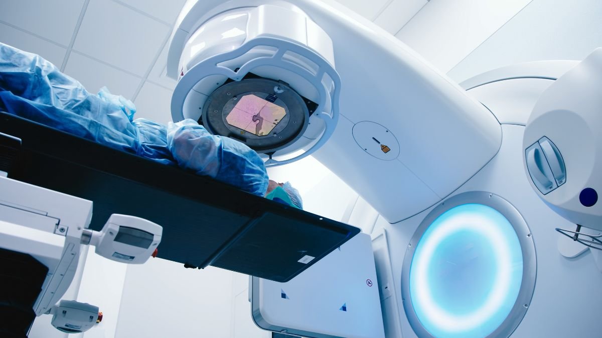 Ponowna radioterapia w progresji rozlanego glejaka mostu – analiza kliniczna i molekularna