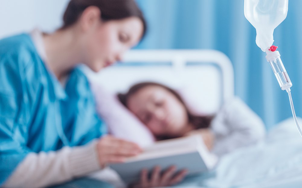 Leczyć nowotwory krwi skuteczniej i bezpieczniej? Nowe inicjatywy Fundacji DKMS: badanie kliniczne oraz program dietetyczny