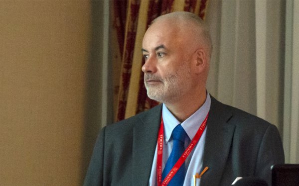 Model opieki przejściowej nad dzieckiem z chorobą nowotworową - prof. Piotr Czauderna