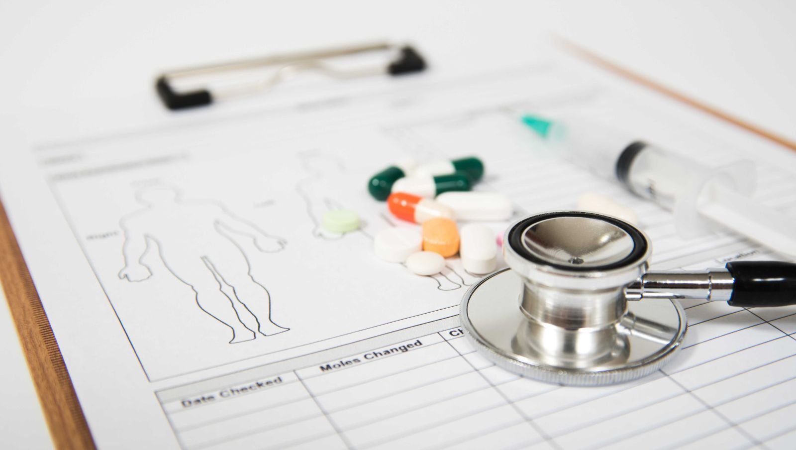 Zastosowanie eltrombopagu z terapią immunosupresyjną w ciężkiej anemii aplastycznej u dzieci - wyniki badania II fazy ESCALATE